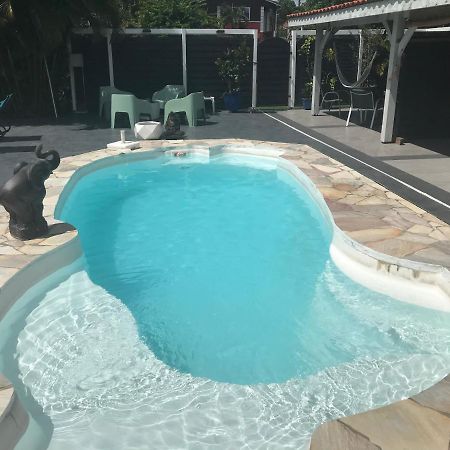 Grand T2 Tout Confort , Emplacement Ideal Riviere-Salee Exterior foto