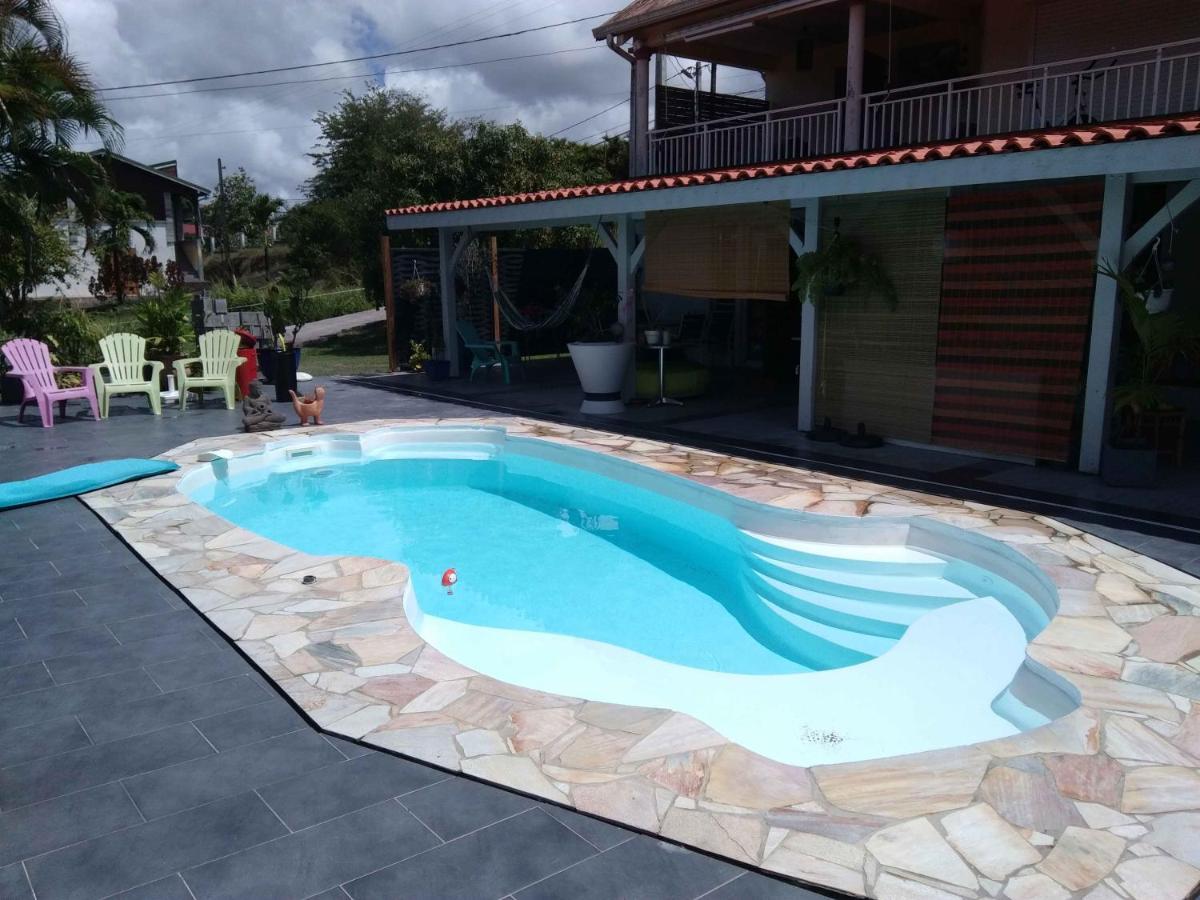 Grand T2 Tout Confort , Emplacement Ideal Riviere-Salee Exterior foto