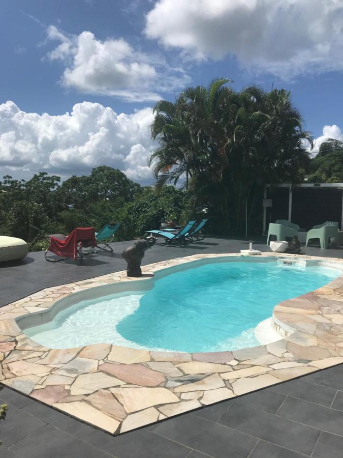 Grand T2 Tout Confort , Emplacement Ideal Riviere-Salee Exterior foto